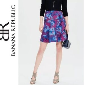 𝅺banana Republic A-line Floral Skirt